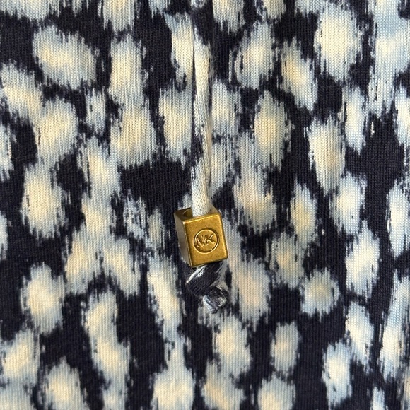 226. Michael Michael Kors Women's Sleeveless Top - Picture 6 of 6